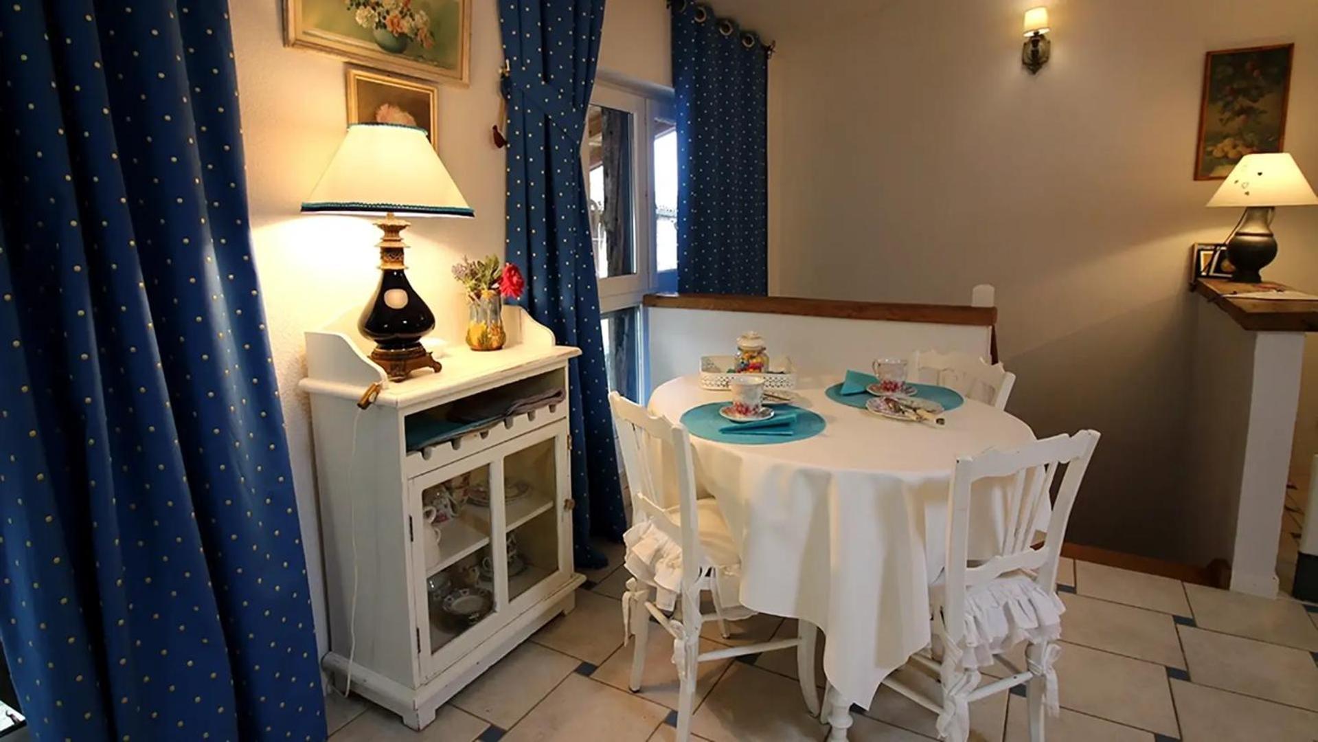 Ferienwohnung Les Colombages Biziat Exterior foto